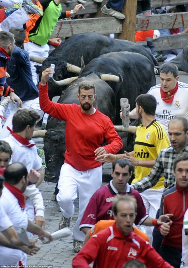 Бег с быками в Испании